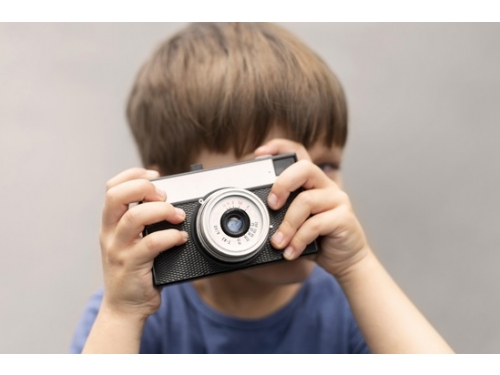 Jaki aparat fotograficzny dla dziecka wybrać?